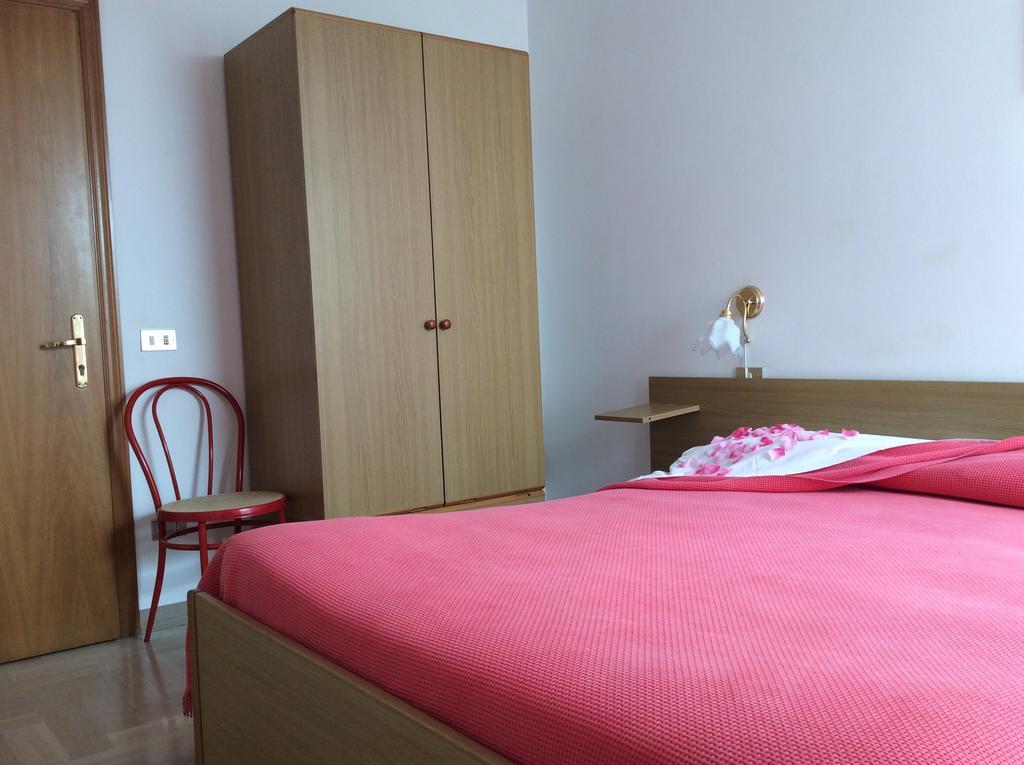 Affittacamere Via Carducci Filey Ngoại thất bức ảnh